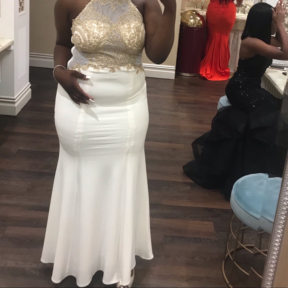 Prom dress !!